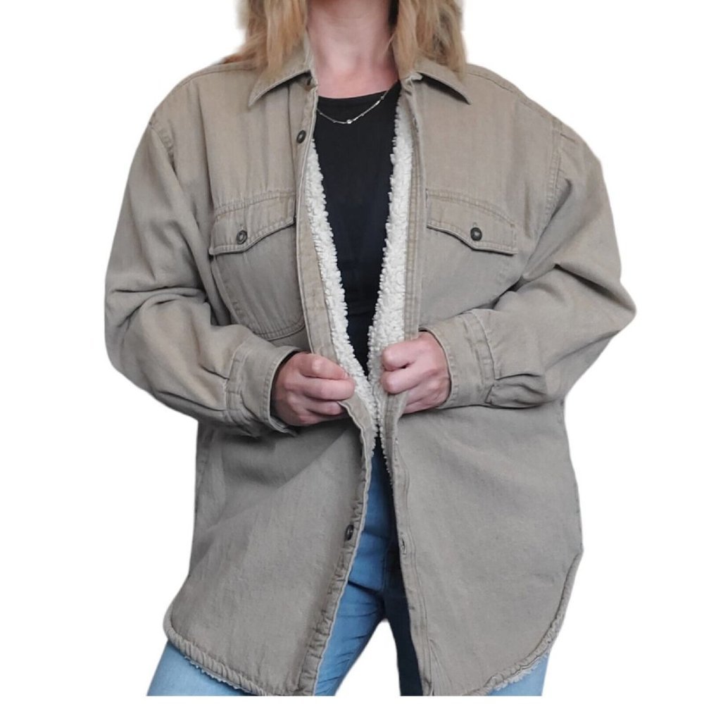 Vintage 90s Beige Tan Shirt Jacket Shaket Sherpa Lined Button up Neutral Medium